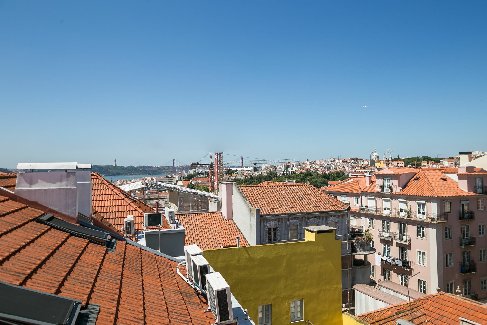 Principe Real Views By Homing Apartment Lisbon Luaran gambar